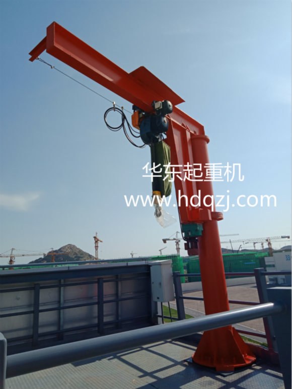 BZD型1T-2.7M旋臂起重機安裝現(xiàn)場